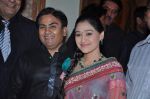Disha Vakani, Dilip Joshi at Ravi and Rubaina_s wedding reception in Taj Land_s End, Mumbai on 18th Jan 2013 (44).JPG